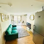 King\'S Cross Apartment